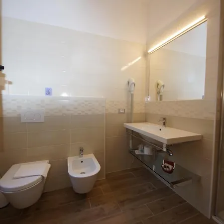 Hotel Alpi 3*