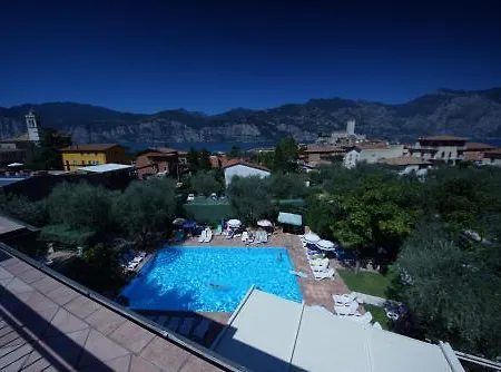 Alpi 3* Malcesine